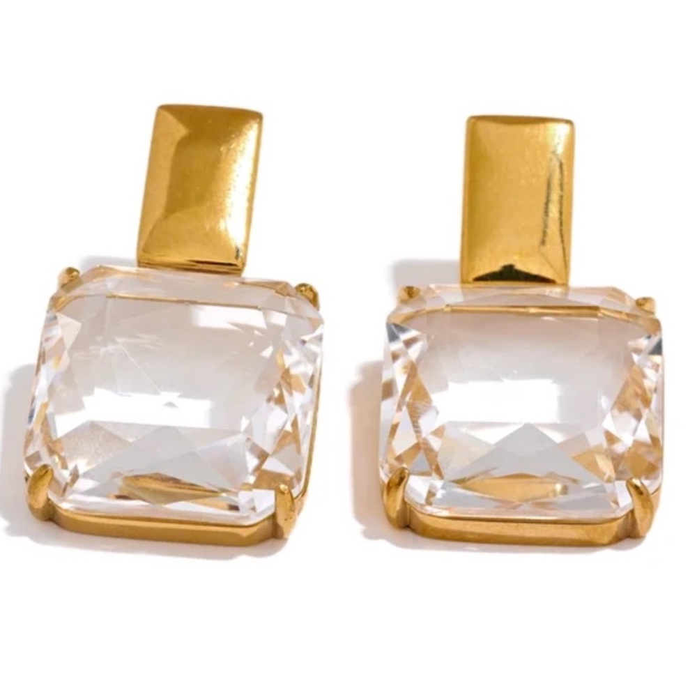 ◾️18k Gold Plated AAA Cubic Zirconia Drop Earrings